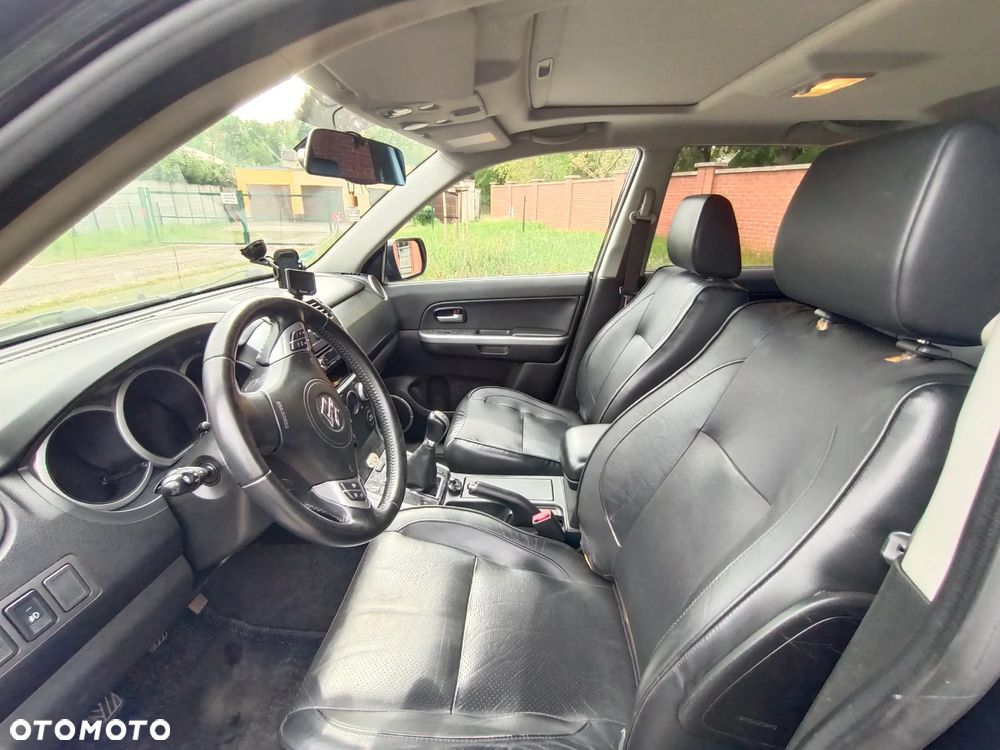 Suzuki Grand Vitara 1.9 DDiS - 6