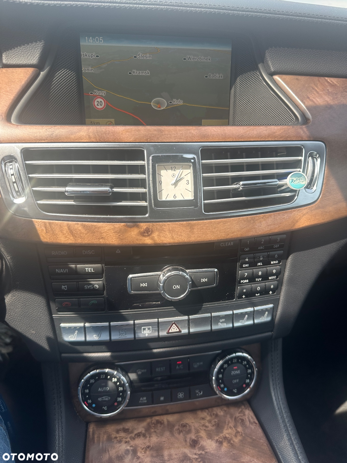 Mercedes-Benz CLS 350 BlueTEC 4-Matic - 25