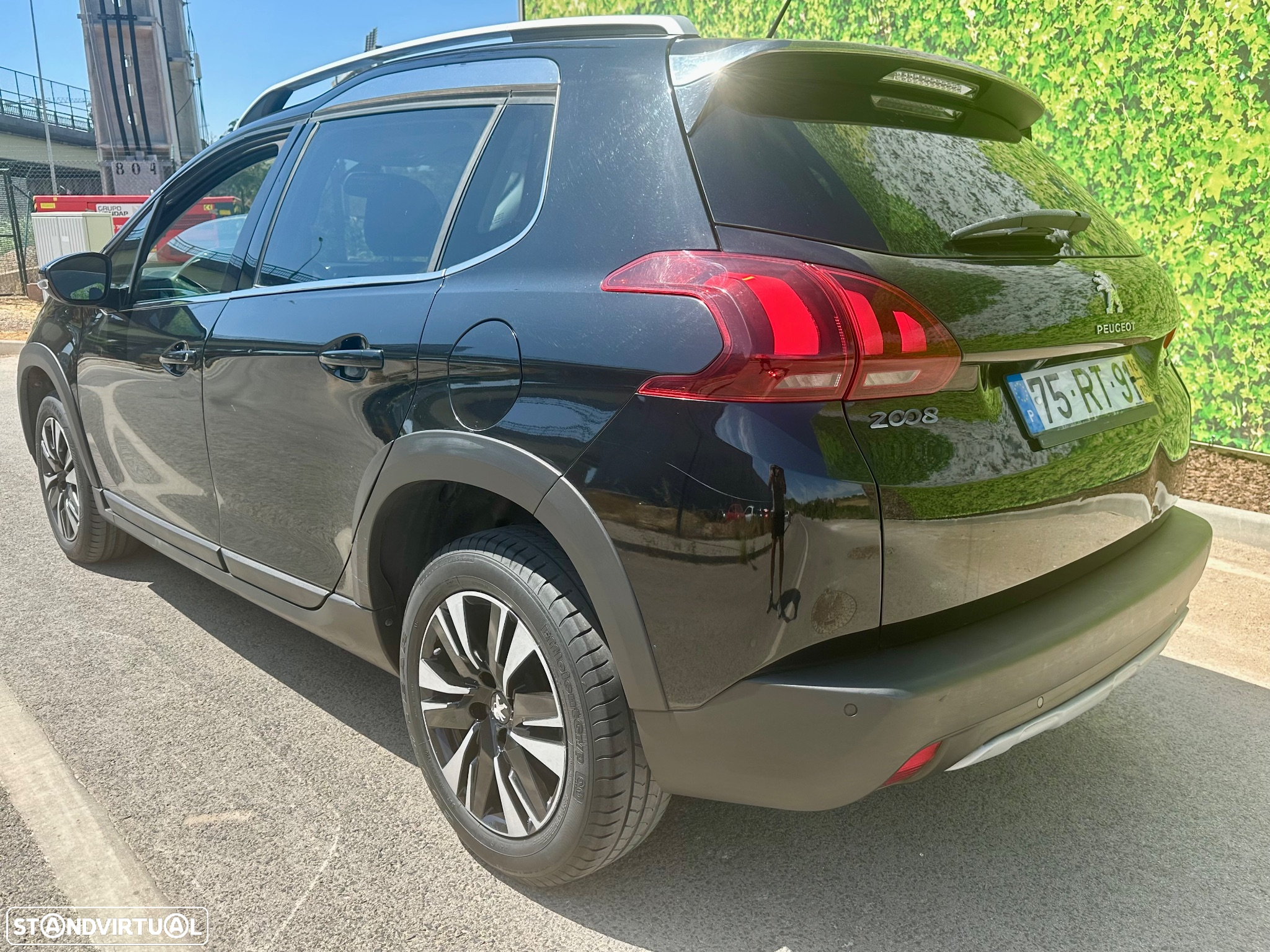 Peugeot 2008 1.6 BlueHDi Allure - 3