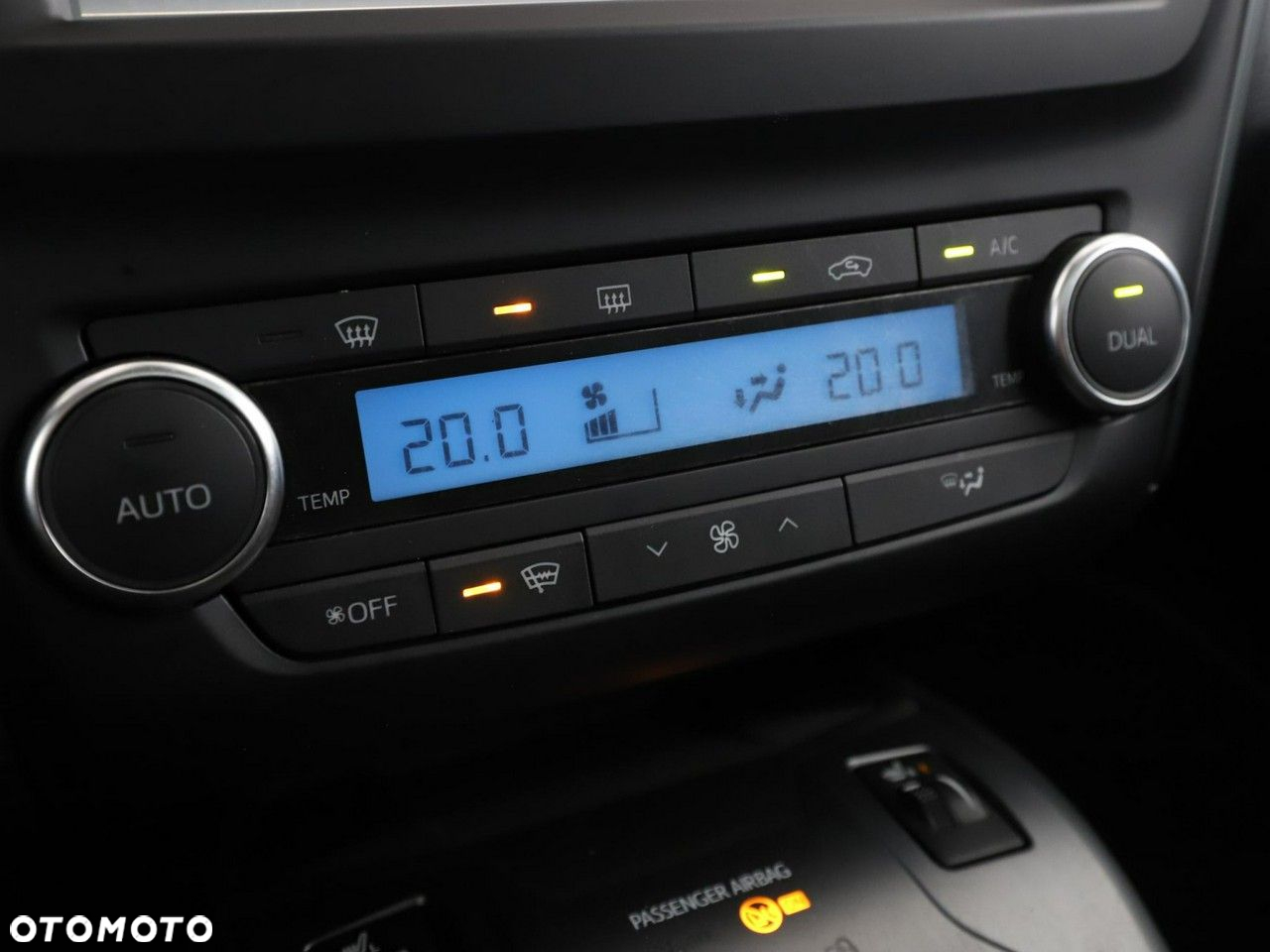 Toyota Avensis Touring Sports 1.8 Multidrive S Edition S+ - 22