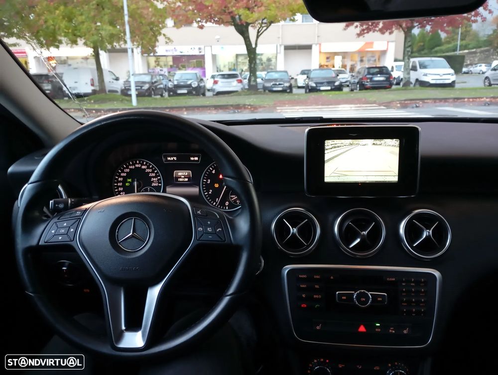 Mercedes-Benz A 180 (BlueEFFICIENCY) Urban - 10
