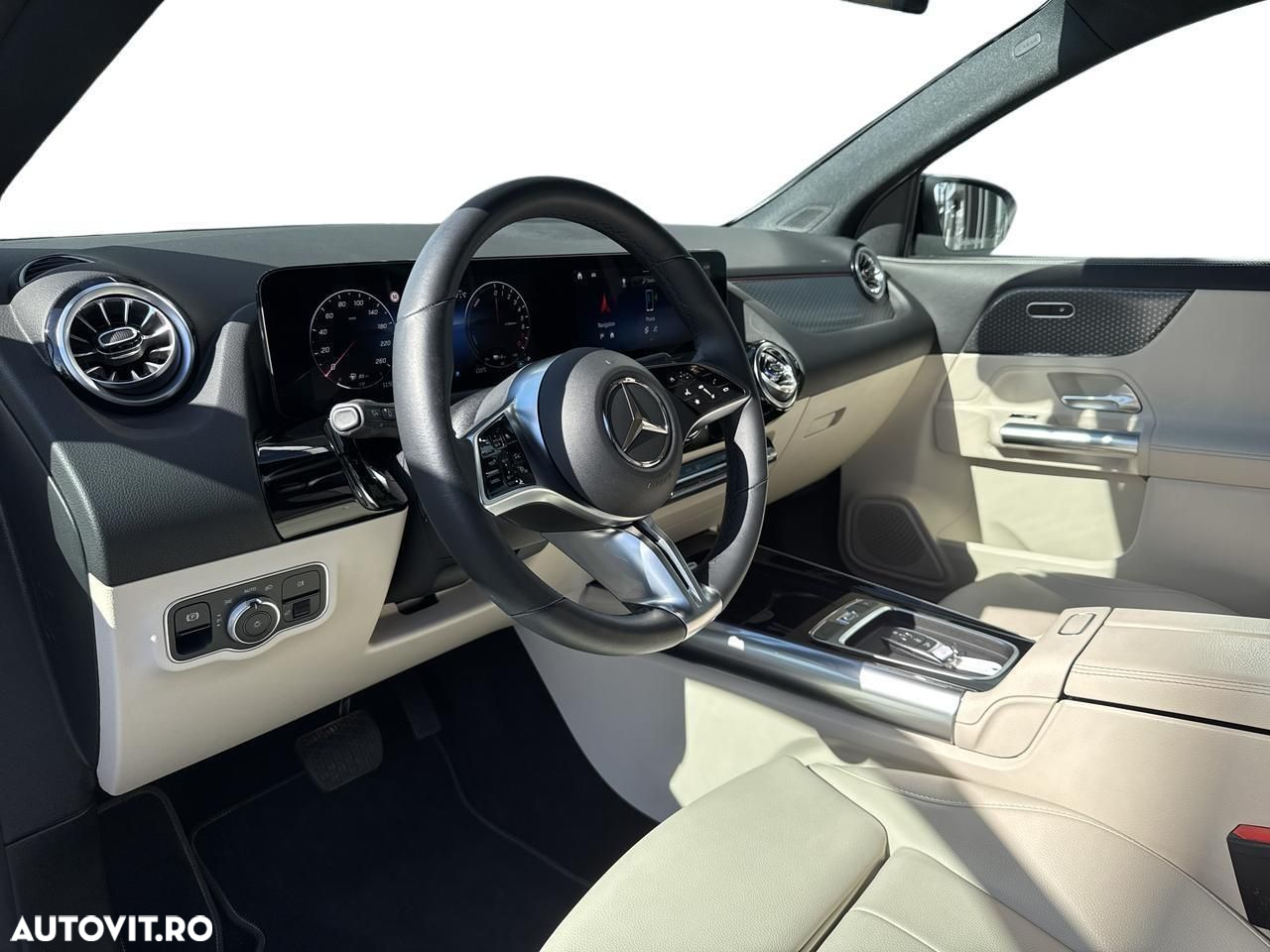 Mercedes-Benz GLA 250 e - 8