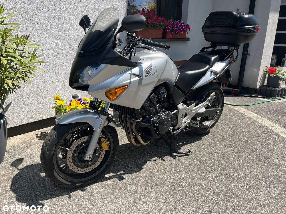 Honda CBF - 4