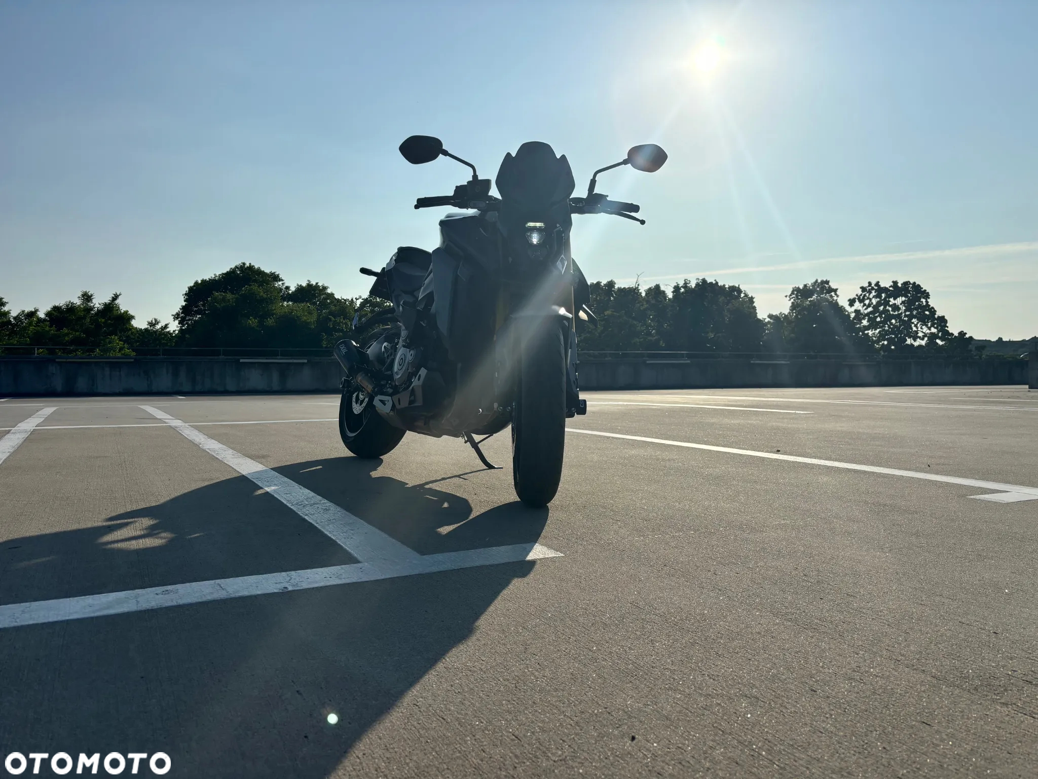 Suzuki GSX - 8