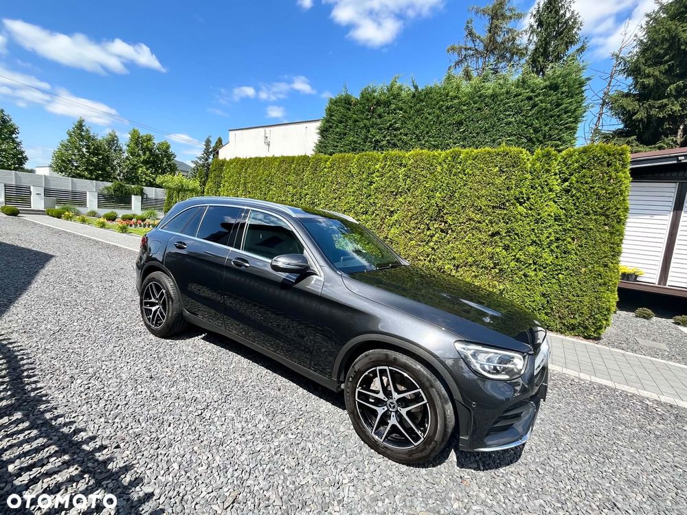 Mercedes-Benz GLC 220 d 4Matic 9G-TRONIC AMG Line - 3