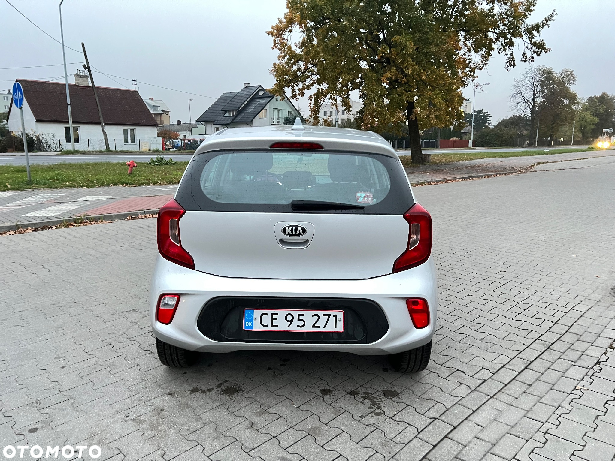 Kia Picanto 1.0 L - 6