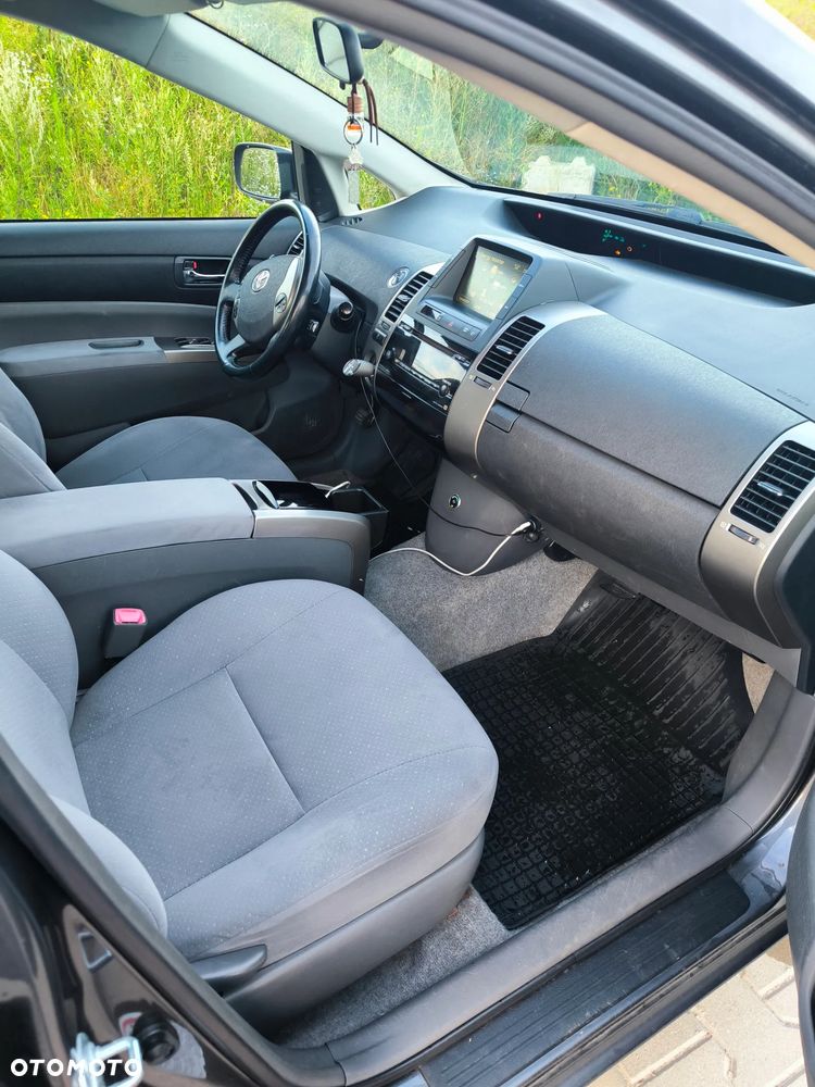 Toyota Prius 1.5 VVT-i Prestige - 10