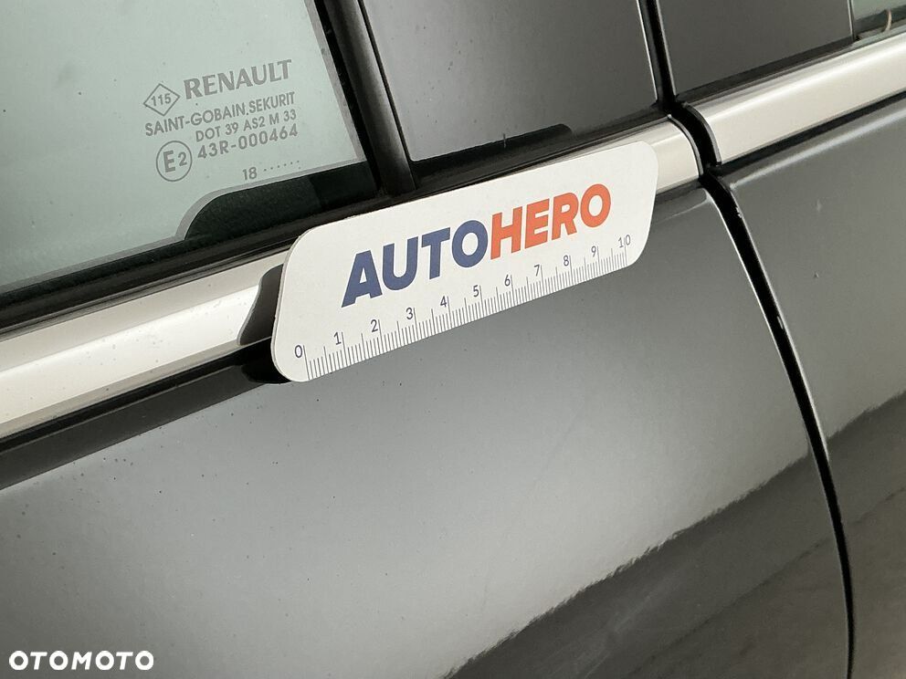 Renault Clio - 28