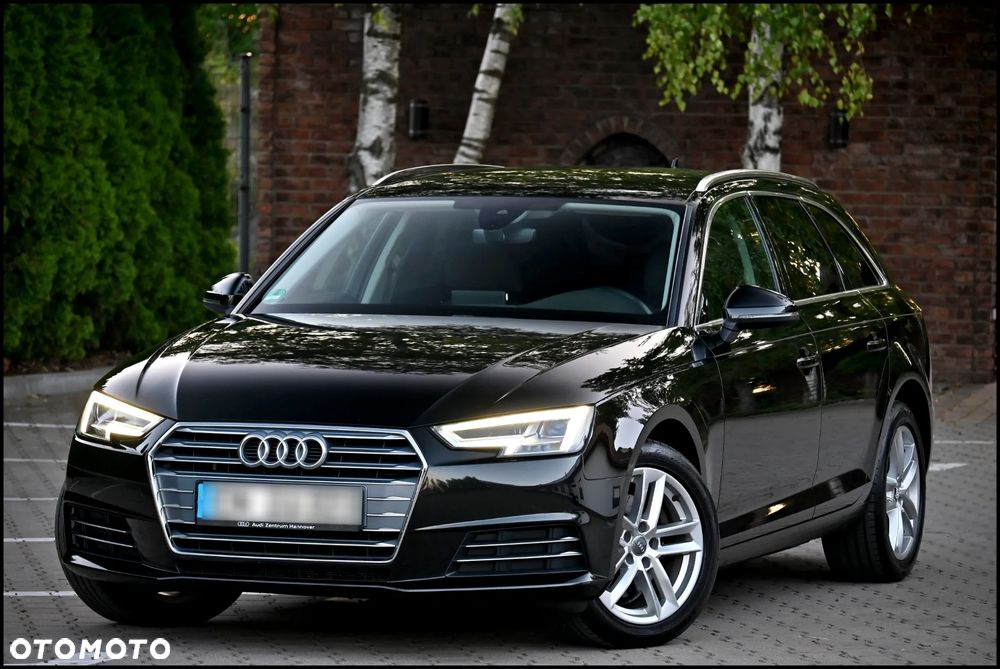 Audi A4 Avant 2.0 TDI ultra S tronic design - 2