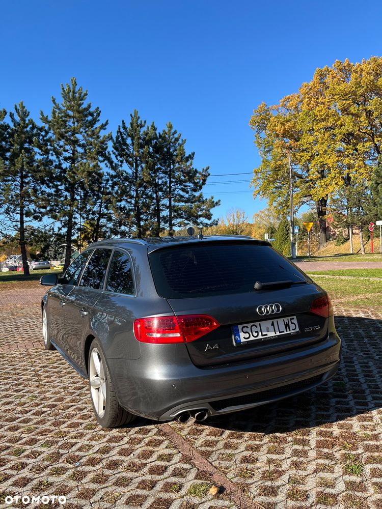 Audi A4 Avant 2010 photo 4