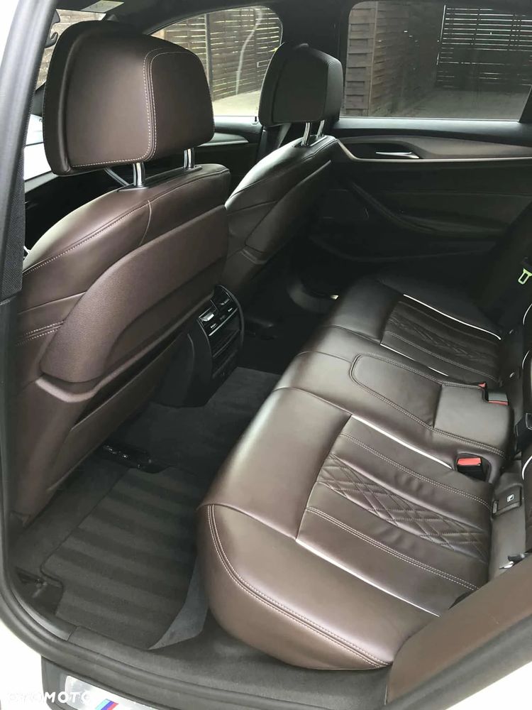 BMW Seria 5 530i M Sport sport - 8