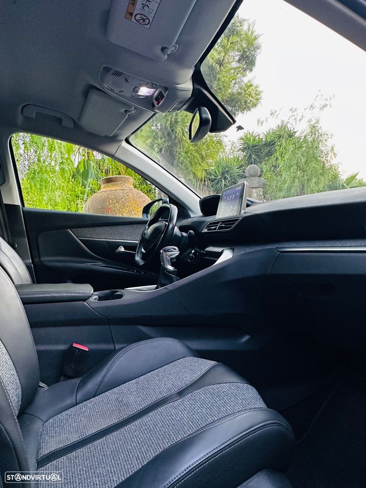 Peugeot 3008 1.5 BlueHDi Allure - 29