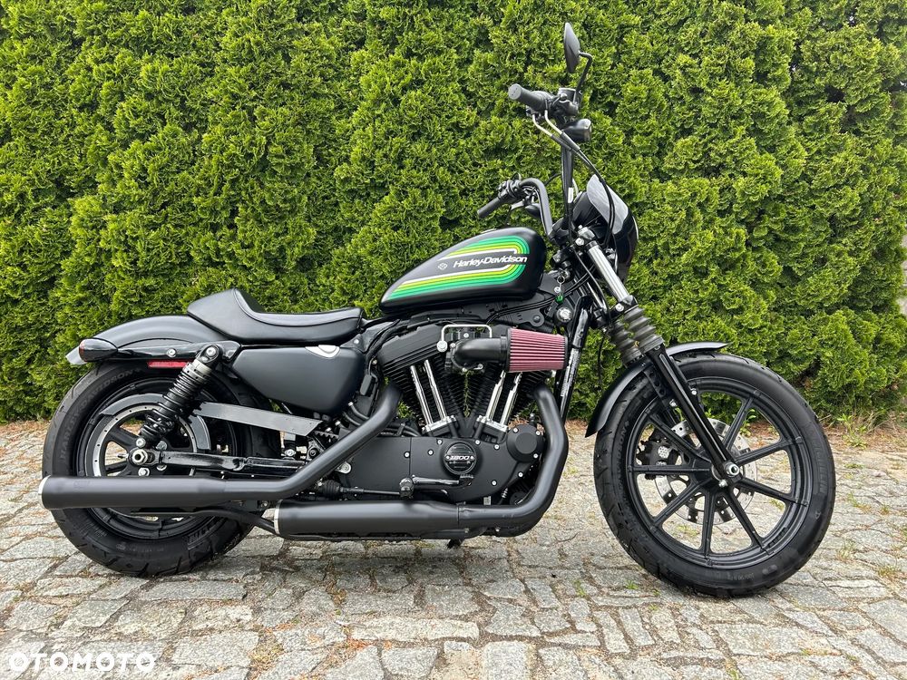Harley-Davidson Sportster Iron 1200 - 12