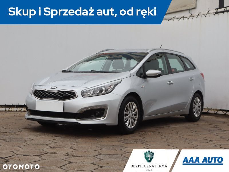 Kia Ceed - 3