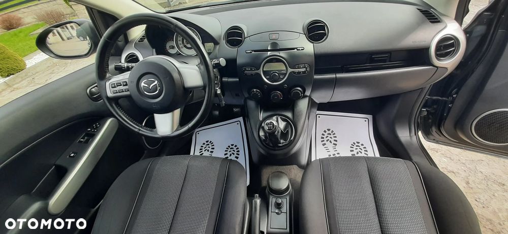 Mazda 2 - 27