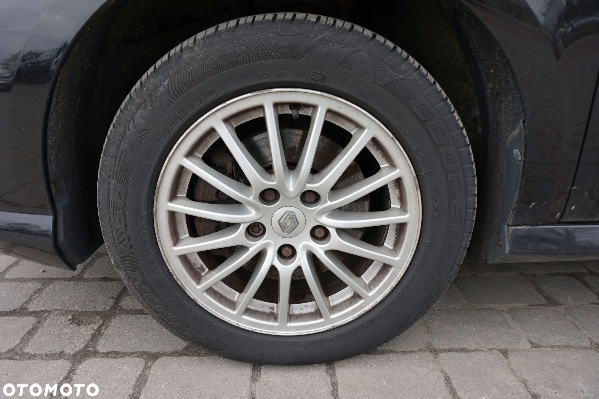 KOŁA FELGI ALUFELGI LAGUNA III PH2 LIFT 16 5X114.3 16 5x114.3 16 5X114.3 RENAULT 2012-2015 - 2