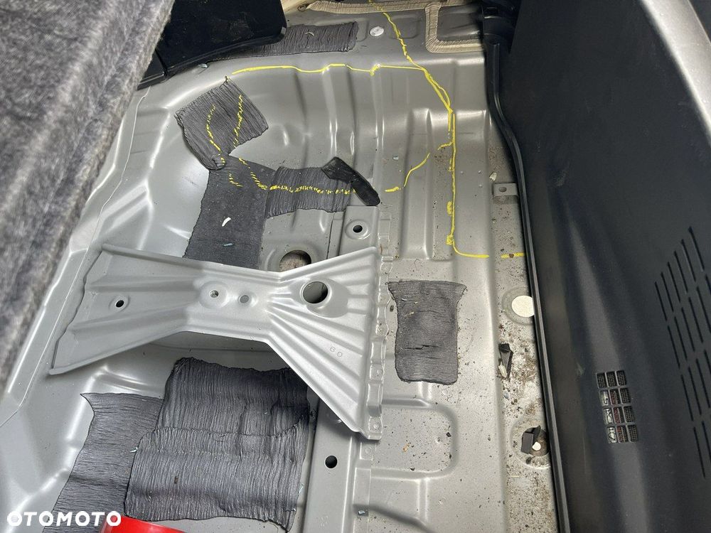 Lexus NX 200t AWD F Sport - 3