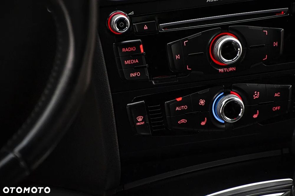 Audi A4 Avant 2.0 TDI DPF S line Sportpaket - 35