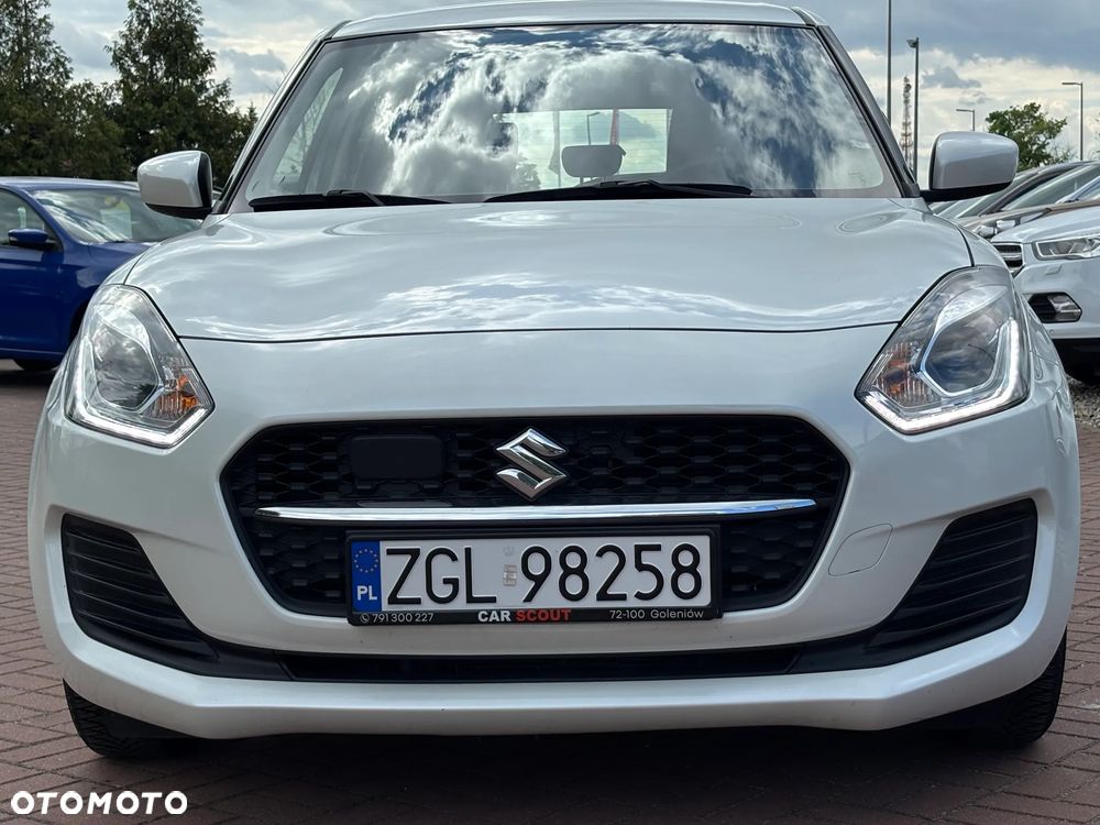 Suzuki Swift - 4