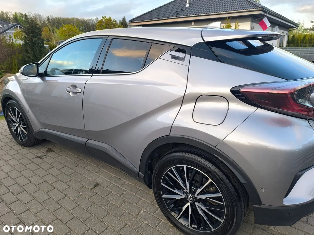 Toyota C-HR Style - 4
