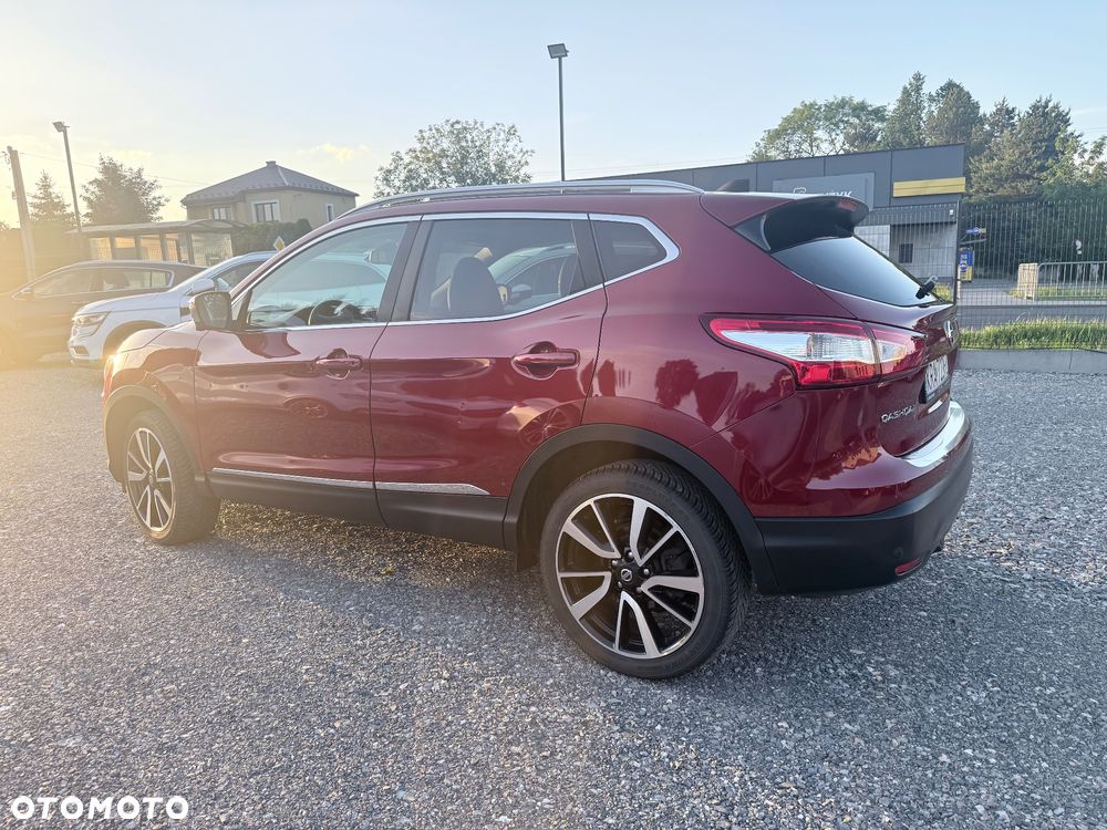 Nissan Qashqai 1.6 dCi Tekna S&S - 14