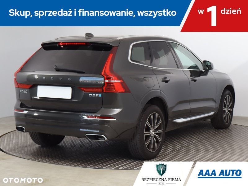 Volvo XC 60 - 6
