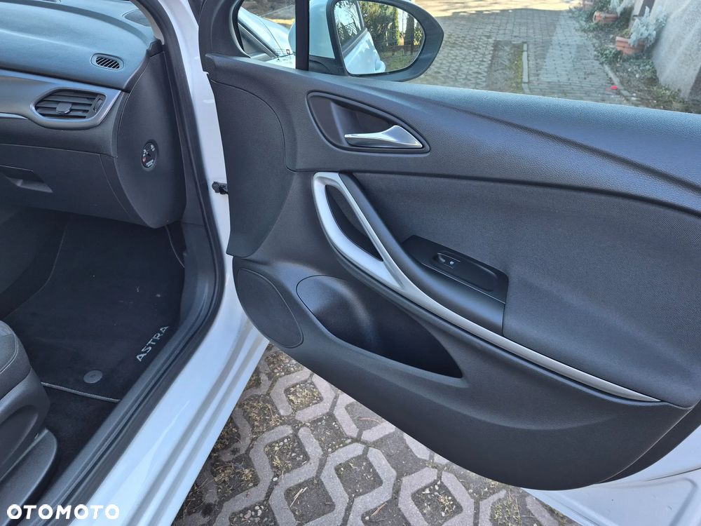 Opel Astra 1.6 D (CDTI) Edition - 13