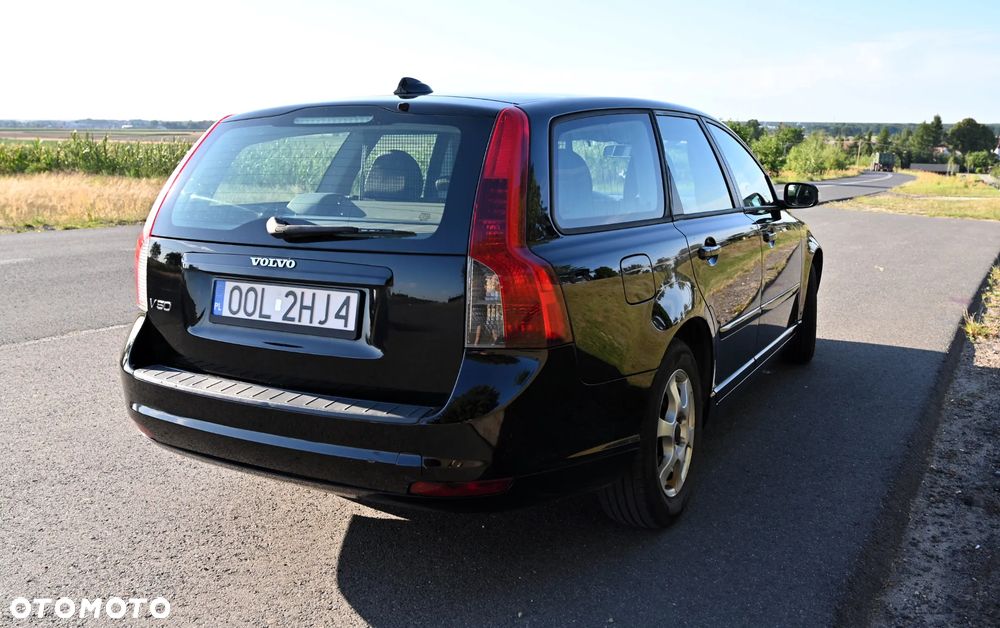 Volvo V50 1.6D DPF Momentum - 9