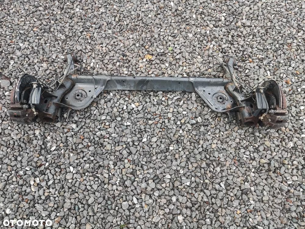 BELKA OŚ OŚKA TYŁ TYLNA KOMPLETNA NISSAN LEAF I 2011-2017 - 2