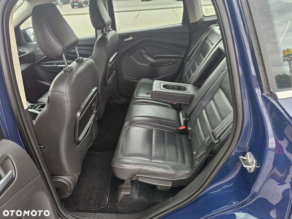 Ford Kuga - 8