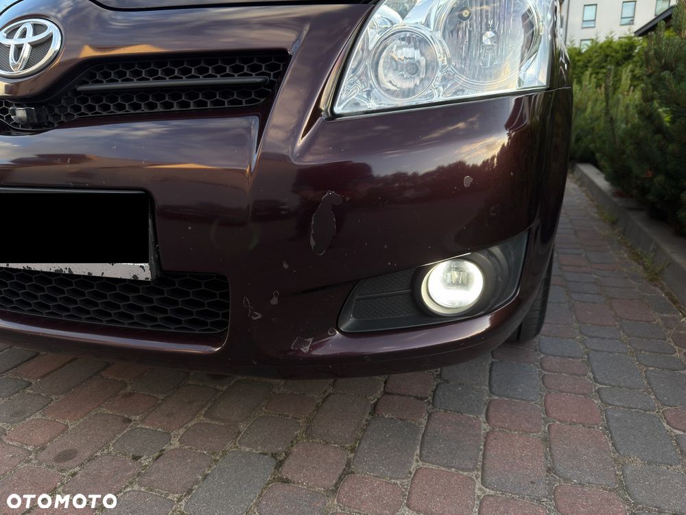 Toyota Corolla Verso 1.8 Premium + 7os MM - 20