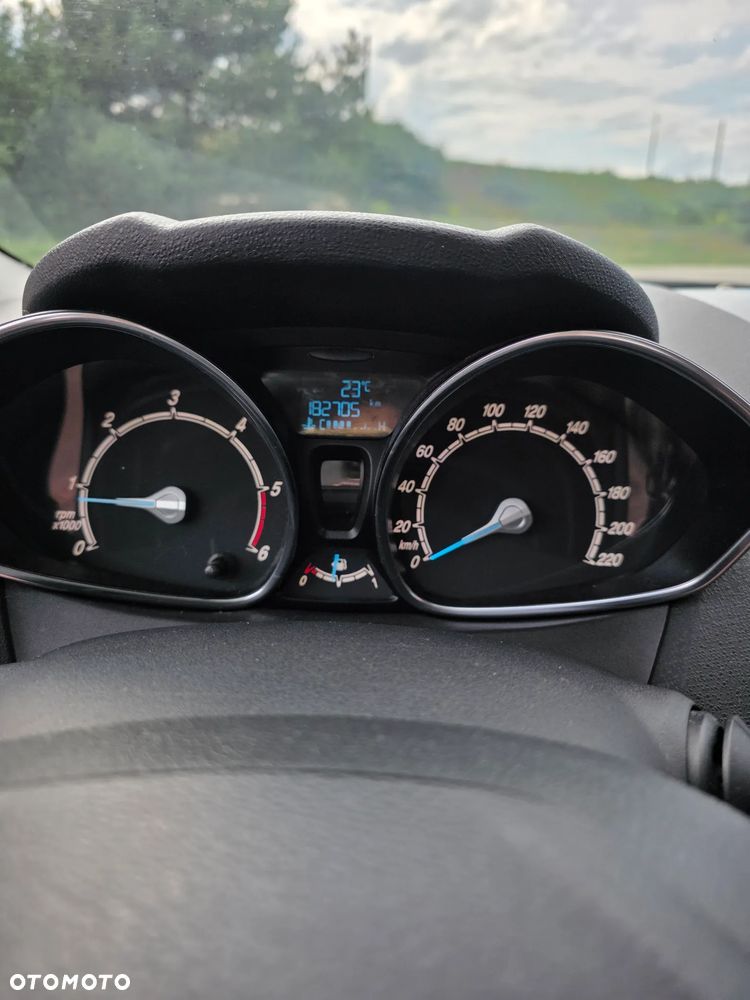 Ford Fiesta - 6