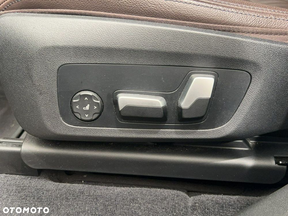 BMW X3 xDrive30i mHEV - 26