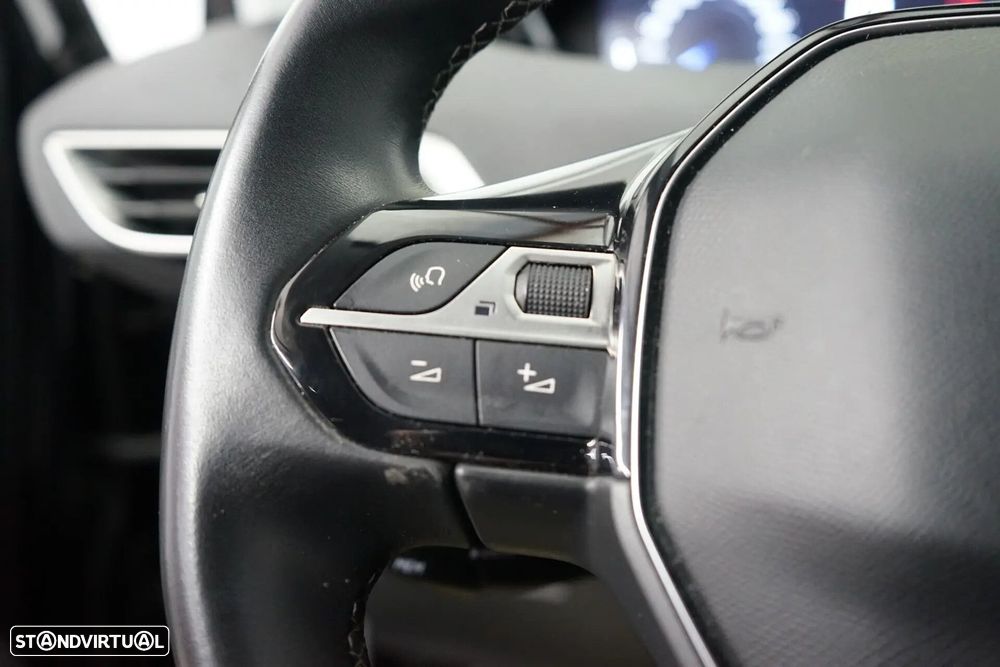 Peugeot 5008 1.2 PureTech Allure Pack - 17