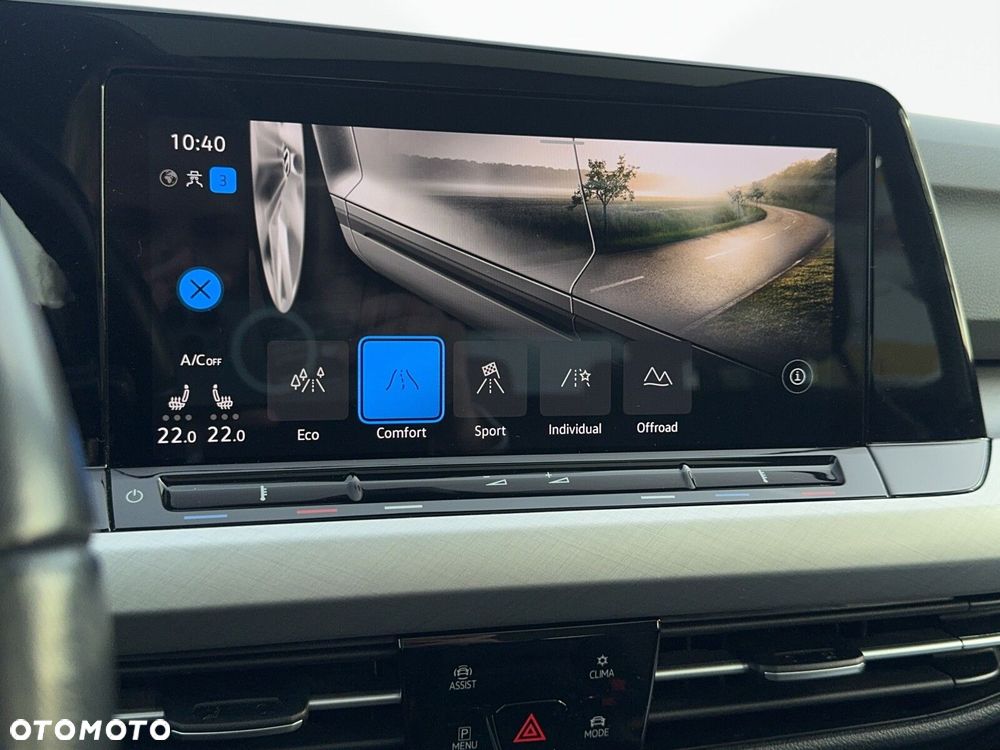 Volkswagen Golf Variant - 32