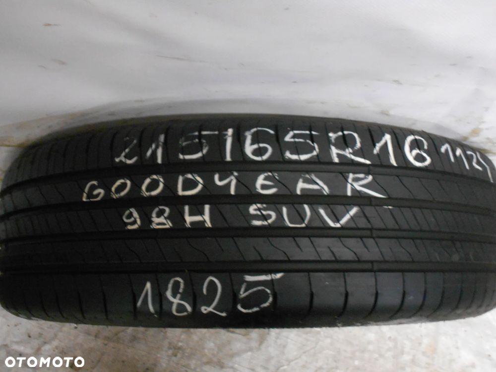 OPONA POJEDYNKA 215/65R16 GOODYEAR EFFICIENT GRIP 2 SUV DOT 1825 7.2MM - 1