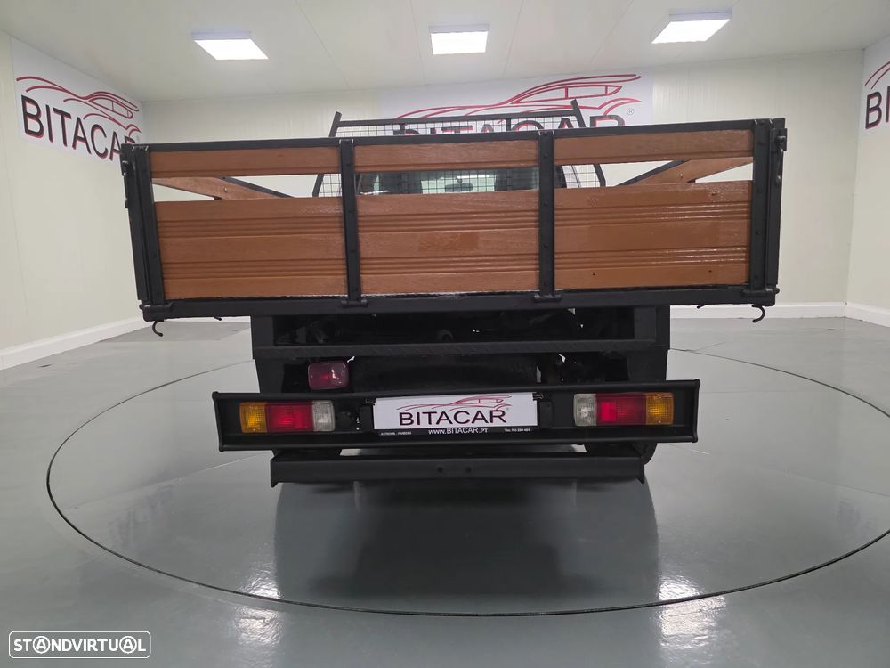 Toyota HILUX  2.4 D-4D 2WD CD - 19