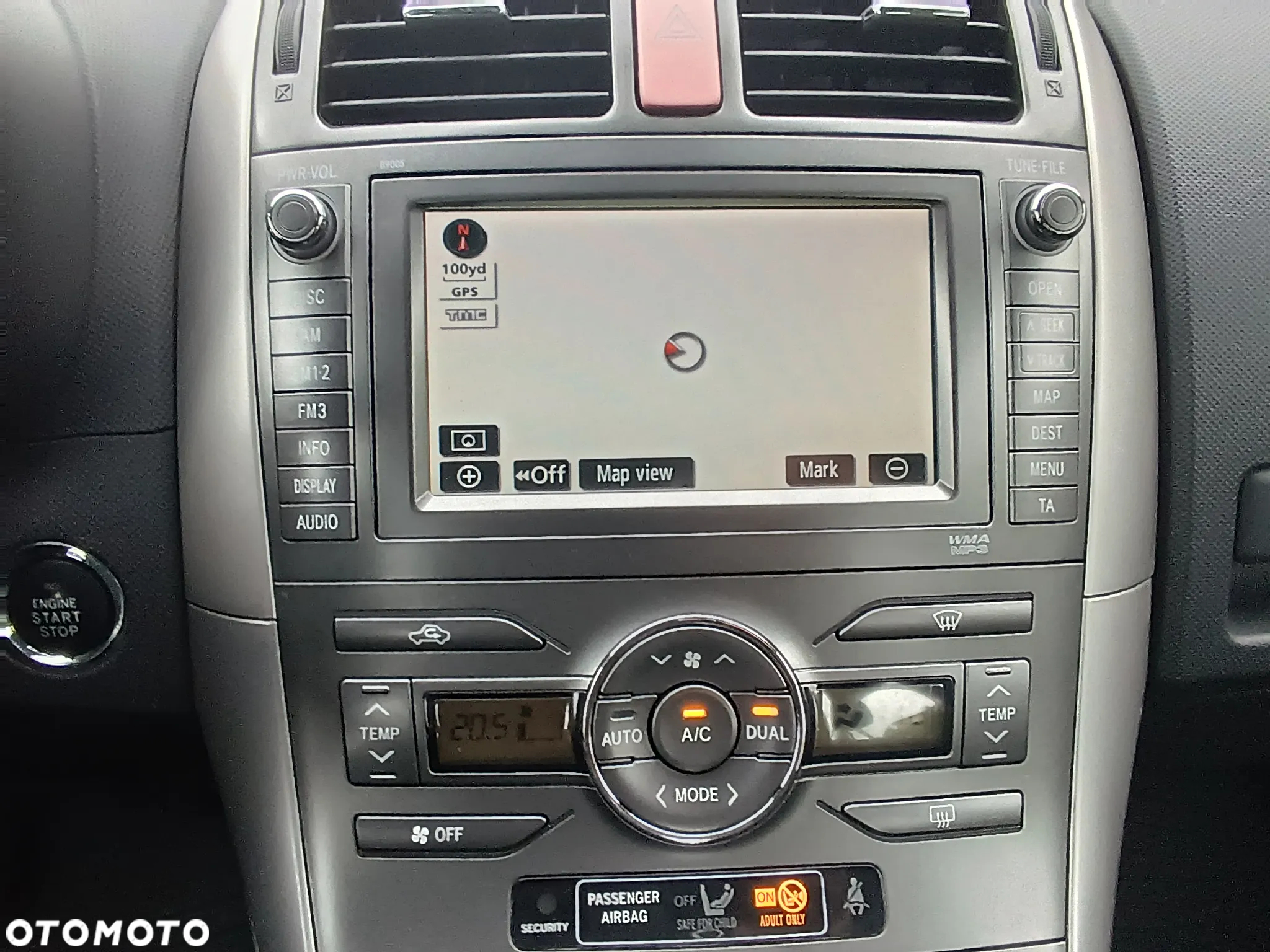 Toyota Auris 1.6 VVT-i Prestige MM - 18