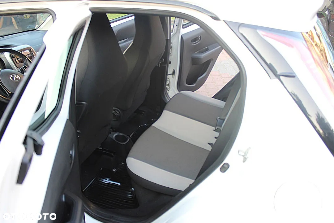 Toyota Aygo 1.0 VVT-i Sprint EU6 - 11