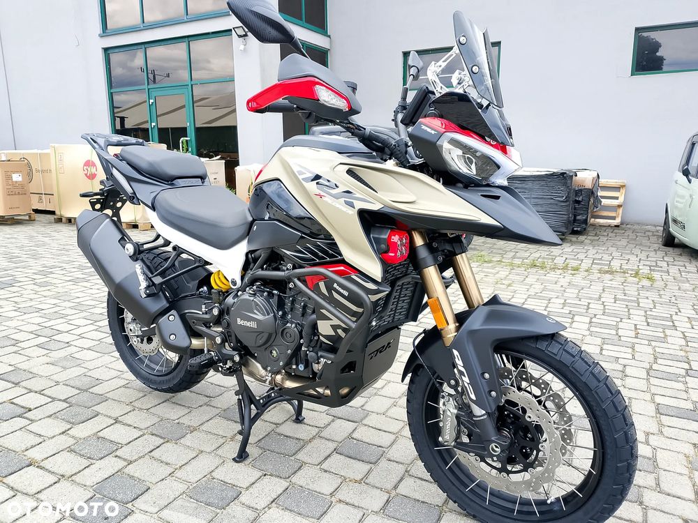 Benelli TRK 902 Xplorer - 10
