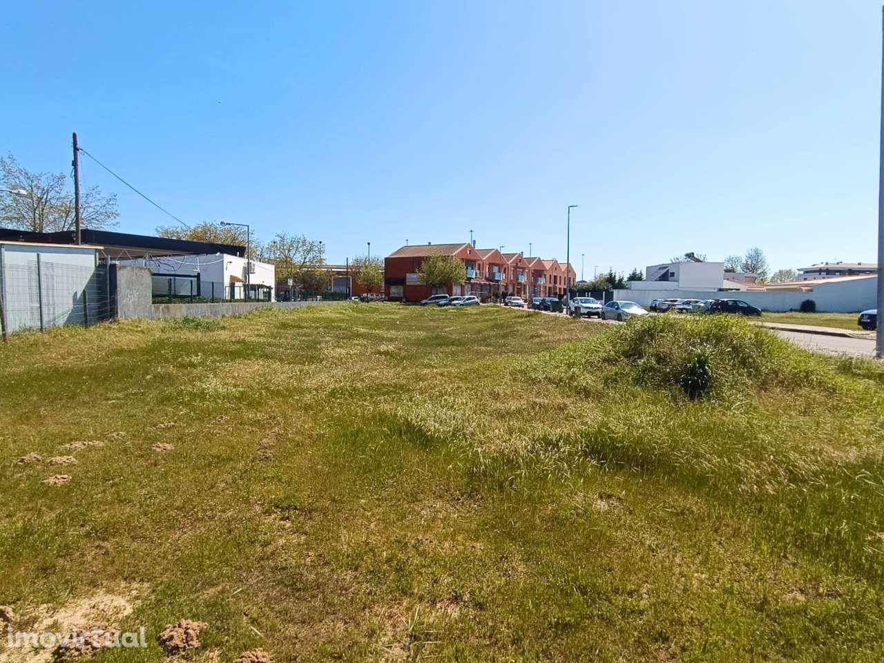 Lote de terreno urbano com 800 m2 - Grande imagem: 5/6