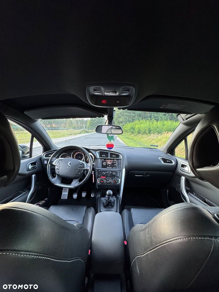 Citroën DS4 2.0 HDi SportChic - 14
