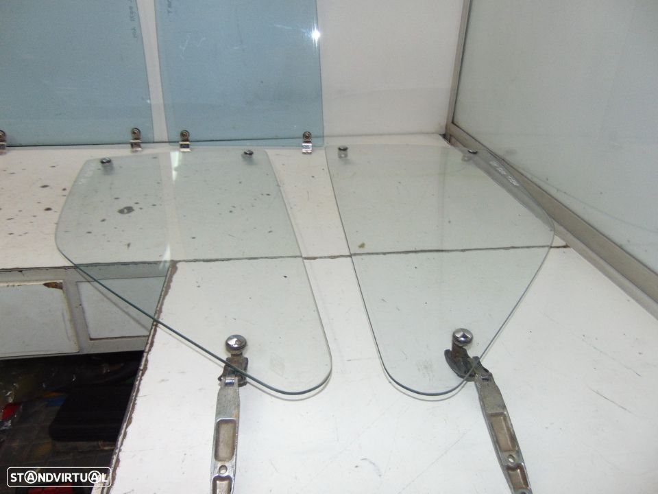 toyota corolla 1200 ke 20 vidros laterais c/fechos - 4