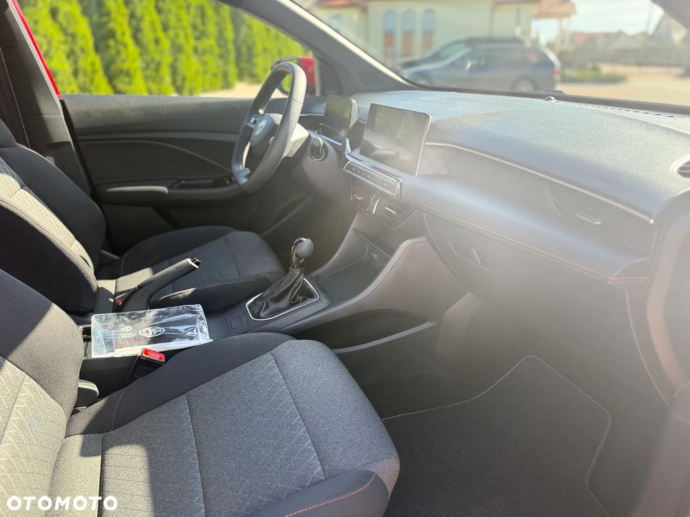 MG MG3 1.5 Excite - 18