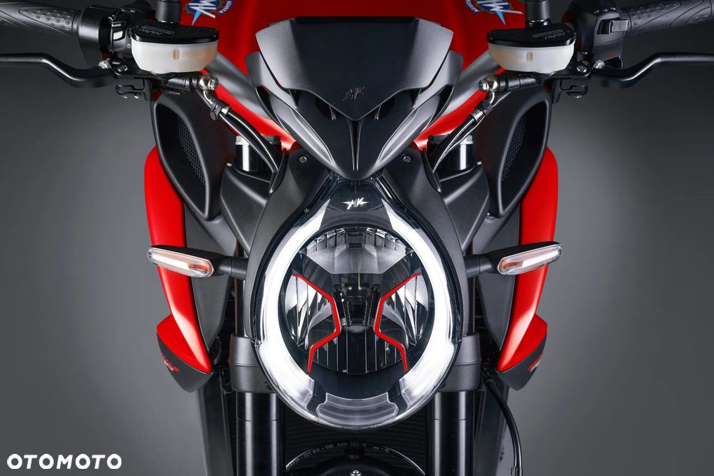MV AGUSTA Brutale - 9