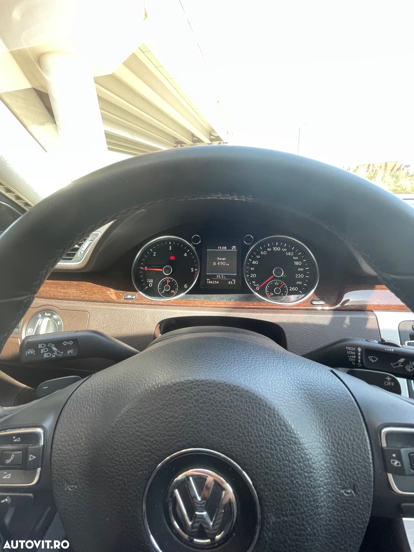 Volkswagen Passat 2.0TDI Highline DPF DSG - 16
