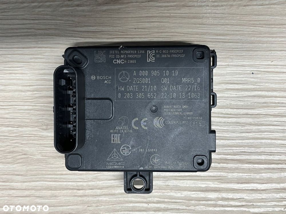 Radar sensor distronic MERCEDES A0009051019 - 1