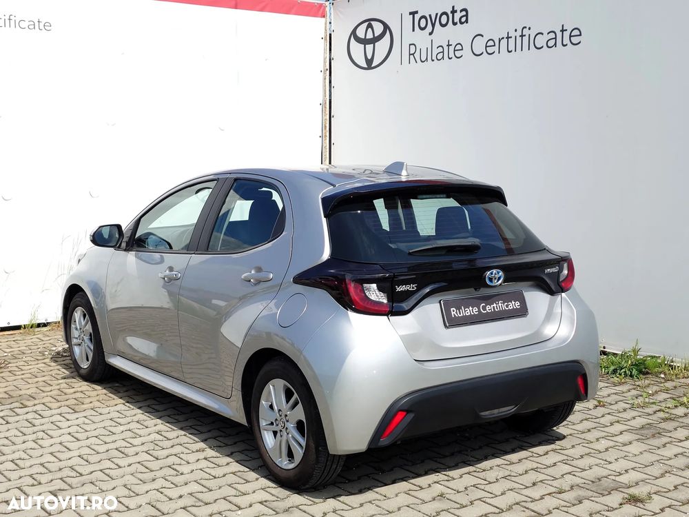 Toyota Yaris 1.5 VVT-i HSD Dynamic - 6