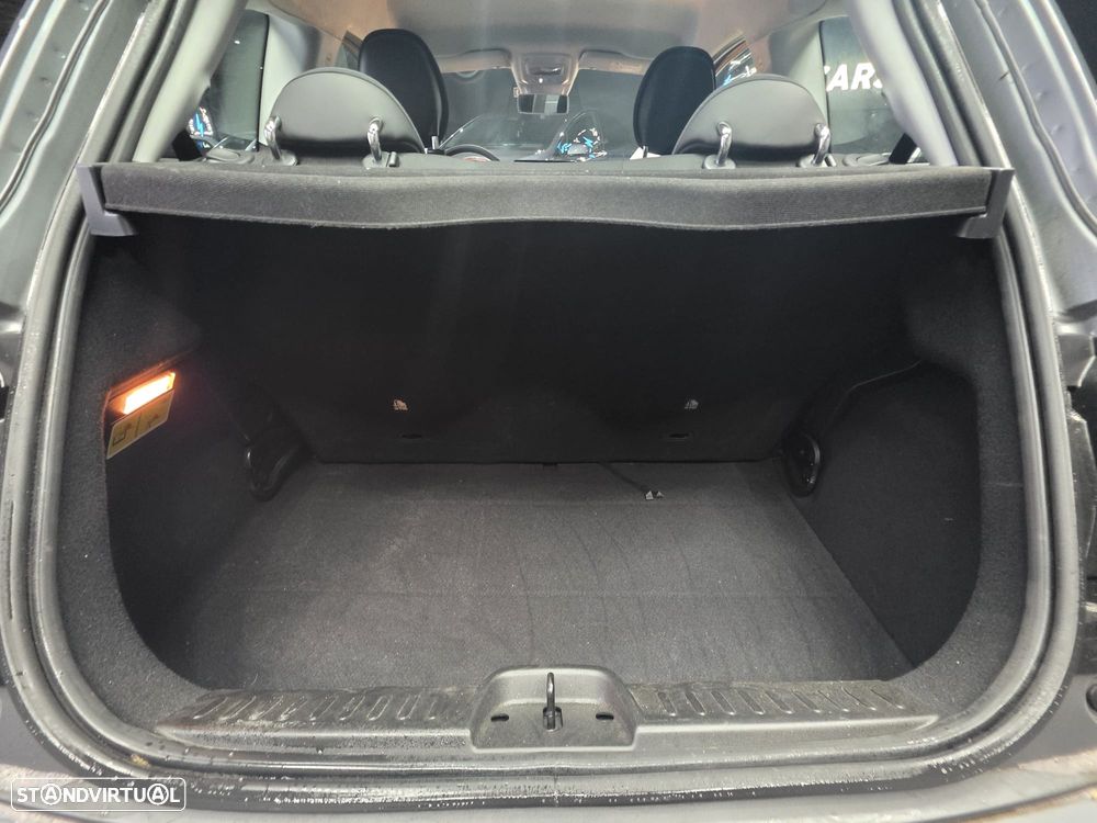 Fiat 500e 23,8kWh Red - 8