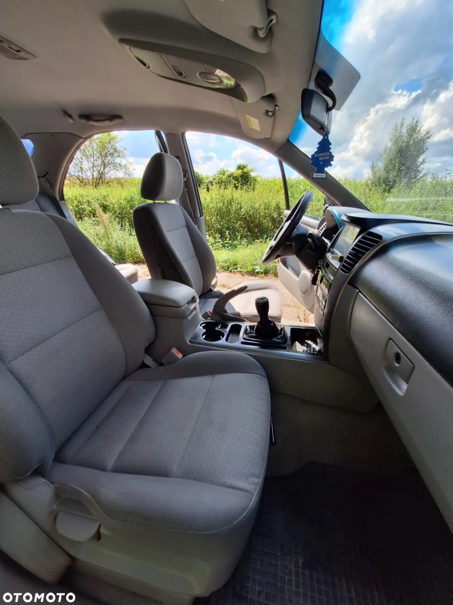 Kia Sorento 2.5 CRDi (air) - 9